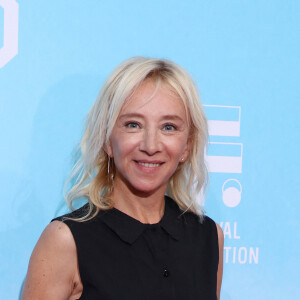 Sylvie Testud lors du photocall de la soirée de clôture de la 25ème édition du Festival de la fiction de la Rochelle, France, le 16 septembre 2023. © Denis Guignebourg/Bestimage 