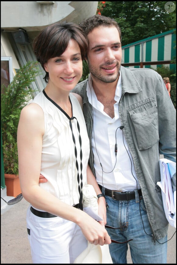 Elsa Zylberstein et Nicolas Bedos - Finale hommes des internationnaux de France de tennis de Roland Garros - 2007.