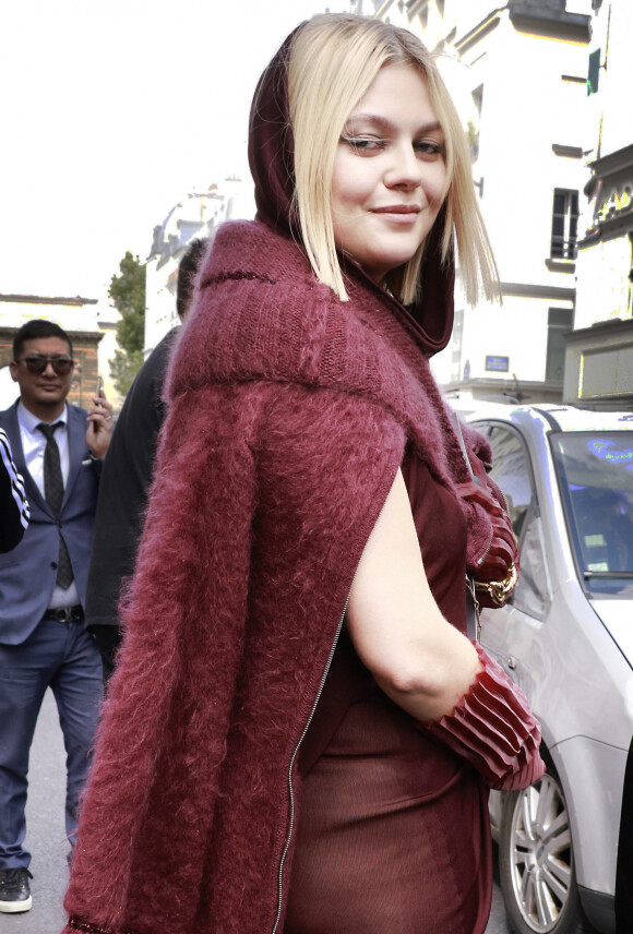 Louane - Arrivées au défilé Jean-Paul Gaultier Haute Couture automne-hiver 2024 lors de la Paris Fashion Week le 5 juillet 2023. © Christophe Aubert via Bestimage 