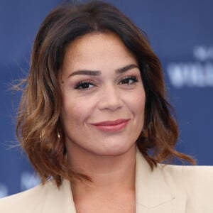 Comme beaucoup d'enfant d'artiste, Lola Dewaere marche sur les traces de son père...
Lola Dewaere - Arrivées sur le tapis bleu de la 16ème édition du festival du film francophone de Angoulême 