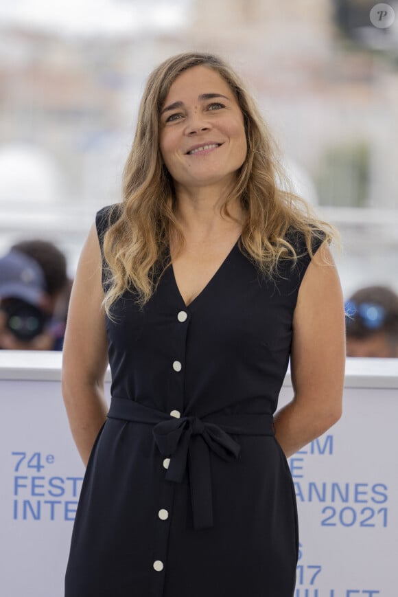 Blanche Gardin au photocall du film France lors du 74ème festival international du film de Cannes le 16 juillet 2021 © Borde / Jacovides / Moreau / Bestimage 