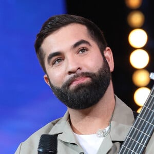 Kendji Girac - Les personnalités se mobilisent lors de la 37ème édition du Téléthon sur le plateau de France 2, avec pour parrain Vianney. Cette année, 80,6 millions de dons ont été promis. Le 9 décembre 2023. © Coadic Guirec / Bestimage