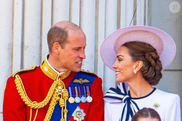 Le prince William, prince de Galles, Catherine (Kate) Middleton, princesse de Galles - Les membres de la famille royale britannique au balcon du Palais de Buckingham lors de la parade militaire "Trooping the Colour" à Londres, Royaume Uni, le 15 juin 2024.