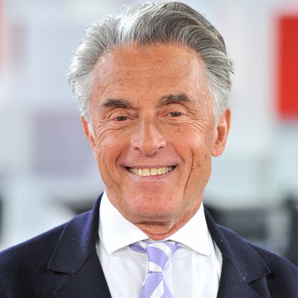 Exclusif - Gérard Holtz - Enregistrement de l'émission "Vivement Dimanche" présentée par M.Drucker et diffusée le 16 mai sur France 2. Le 22 avril 2021 © Guillaume Gaffiot / Bestimage