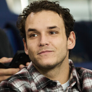 Théo Curin - Célébrités assistent au match de Ligue des champions entre le PSG et l'Atlético de Madrid au Parc des Princes à Paris le 6 novembre 2024. © Cyril Moreau/Bestimage