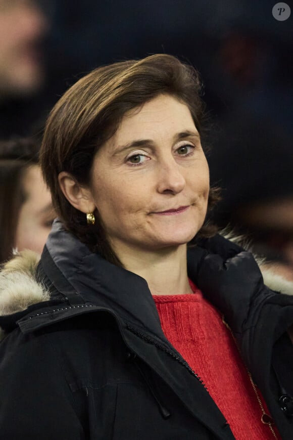 Amélie Oudéa-Castéra - Célébrités assistent au match de Ligue des champions entre le PSG et l'Atlético de Madrid au Parc des Princes à Paris le 6 novembre 2024. © Cyril Moreau/Bestimage