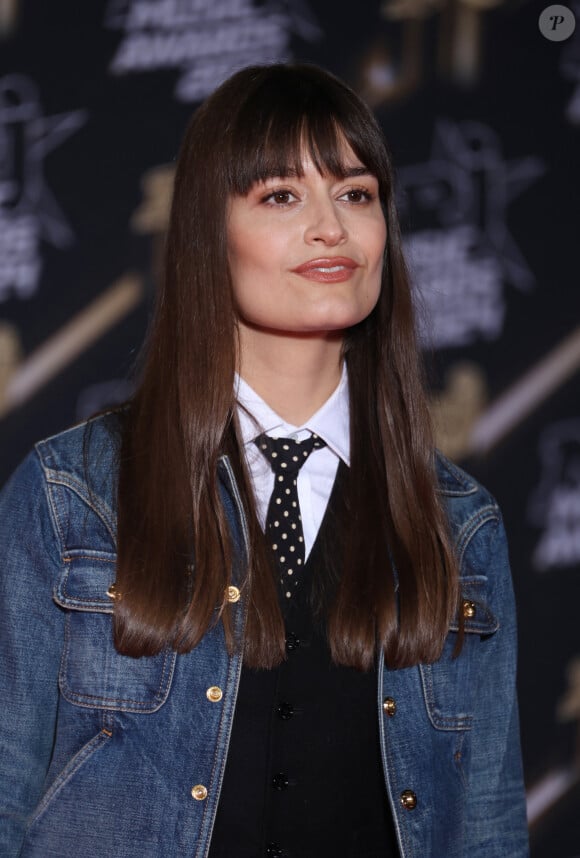 Un tendre cliché qui a certainement fait craquer grand nombre de ses abonnés.
Clara Luciani - Photocall de la 26ème édition des NRJ Music Awards au palais des festivals de Cannes, France, le 1er novembre 2024. © Guignebourg-Bebert/Bestimage 