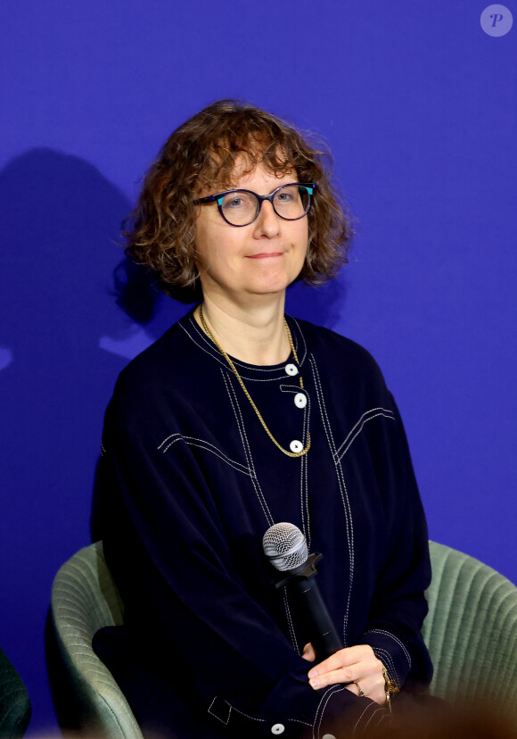 Béatrice Le Blay, maman de Nicolas - G.Attal lance sa fondation "Faire Face", contre le harcèlement scolaire, au Philanthro-Lab à Paris, le 6 novembre 2024. A cette occasion, l'ancien Premier ministre était entouré d'Ophélie Meunier, Béatrice Le Blay, dont le fils Nicolas s'est suicidé en septembre 2023, Elian Potier, ancienne victime, la ministre de l'Éducation Anne Genetet. © Dominique Jacovides / Bestimage