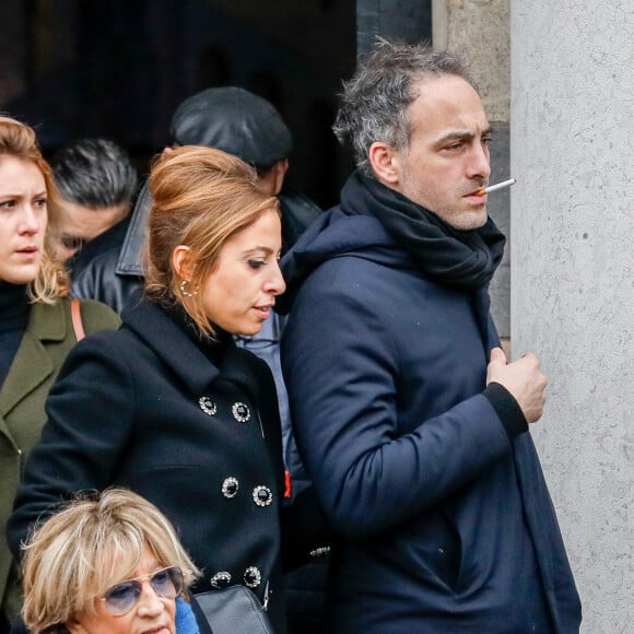 Léa Salamé et son compagnon Raphaël Glucksmann - Obsèques de Sébastien Demorand à la Coupole du crématorium du cimetière du Père-Lachaise à Paris, France, le 31 janvier 2020. 