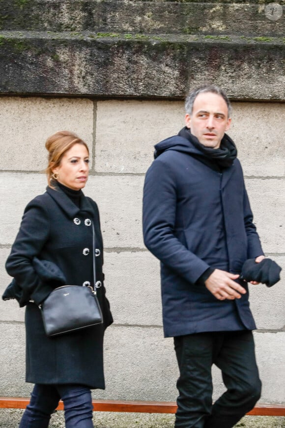 Léa Salamé et son compagnon Raphaël Glucksmann - Obsèques de Sébastien Demorand à la Coupole du crématorium du cimetière du Père-Lachaise à Paris, France, le 31 janvier 2020. 