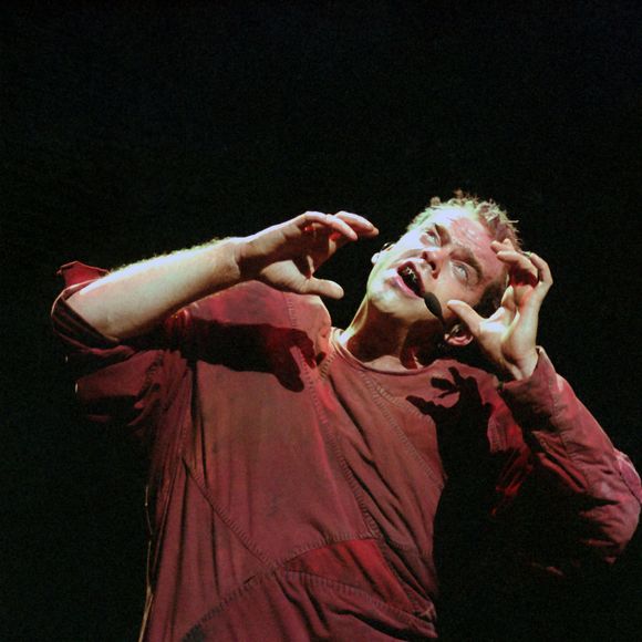 "Dès 6 heures le matin j'ai envie d'aller dans la forêt"

Archives - La comédie musicale Notre-Dame de Paris, avec les artistes suivant : Hélène Ségara (Esmeralda), Garou (Quasimodo), Daniel Lavoie (Frollo), Bruno Pelletier (Gringoire), Patrick Fiori (Phoebus), Luck Mervil (Clopin), Julie Zenatti (Fleur-de-Lys) au Palais des Congrès de Paris en 1998. © Patrick Carpentier / Bestimage