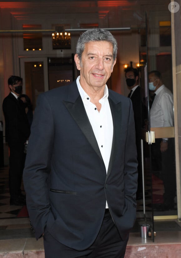 Michel Cymes lors de la soirée de gala "Enfance Majuscule" à la salle Gaveau à Paris le 15 juin 2021. © Coadic Guirec / Bestimage