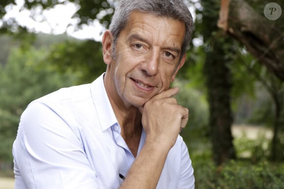 Michel Cymes - 21ème édition de la "Forêt des livres" à Chanceaux-prés-Loches, France, le 28 août 2016. © Cédric Perrin/Bestimage