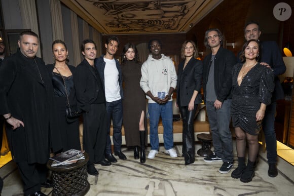 A laquelle du beau monde a assisté
Exclusif - Emmanuel Sauvage (Cofondateur et Directeur général du groupe Evok Hotels Collection), Charlotte Bouteloup, Thomas Lavelle, Pierre Niney, Leslie Medina, Abou Sangaré Prix du Meilleur Acteur , Ana Girardot (habillée en Celine) et Dimitri Rassam, Jérôme Barcessat, Virginia Persol (directrice de l'hôtel Brach) - Première édition de la remise du prix cinéma "EVOK Collection x BRACH" présidé par Pierre Niney à l'hôtel Brach à Paris le 14 novembre 2024. © Pierre Perusseau-Rachid Bellak/Bestimage 