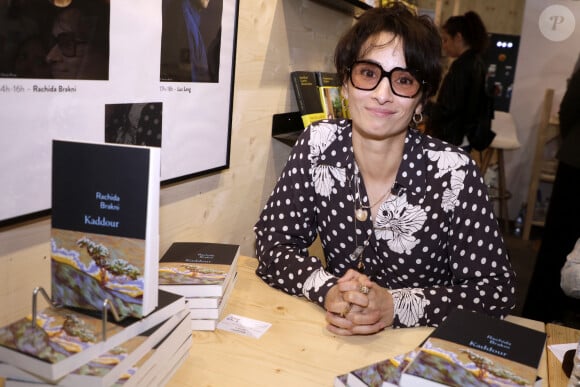 Rachida Brakni au Festival du Livre de Paris 2024 au Grand Palais Éphémère le 14 avril 2024. © Cédric Perrin / Bestimage 