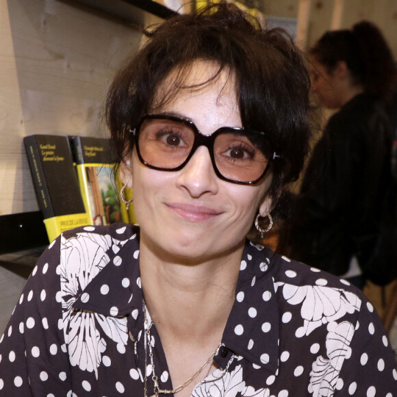 Rachida Brakni au Festival du Livre de Paris 2024 au Grand Palais Éphémère le 14 avril 2024. © Cédric Perrin / Bestimage 
