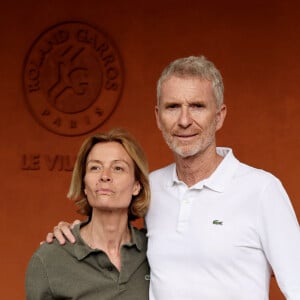 Denis Brogniart et sa femme Hortense - Les célébrités au village lors des Internationaux de France de tennis de Roland Garros 2024 à Paris (20 mai - 9 juin 2024), le 31 mai 2024. © Jacovides / Moreau / Bestimage