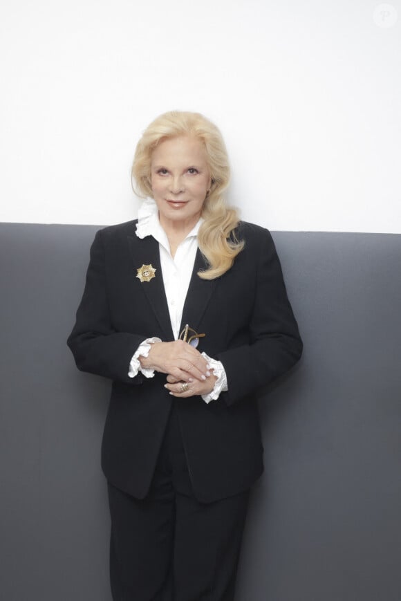 Exclusif - Sylvie Vartan sur le plateau de l'émission "Face à Hanouna" diffusée le 23 novembbre 2024 - Paris le 21 novembre 2024 - © Jack Tribeca / Bestimage 