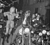 Un nouveau voisin parfois bruyant pour les habitants de cet immeuble qui ont vu défiler pas mal de bécanes et de motards.
Archives : Sylvie Vartan et Johnny Hallyday