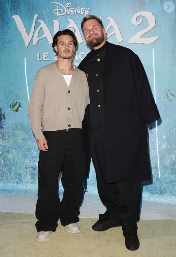 Adrien Gabeulet et Keen'V - Première du film Disney "Vaiana 2" au Grand Rex à Paris le 23 novembre 2024. © Coadic Guirec/Bestimage 