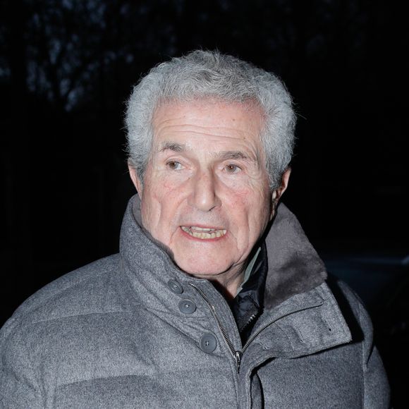 Claude Lelouch - Arrivées de l'émission "Vivement dimanche prochain" présentée par M. Drucker qui sera diffusée le 09 janvier 2022 au studio Gabriel à Paris, France, le 15 décembre 2021. © Christophe Clovis / Bestimage 