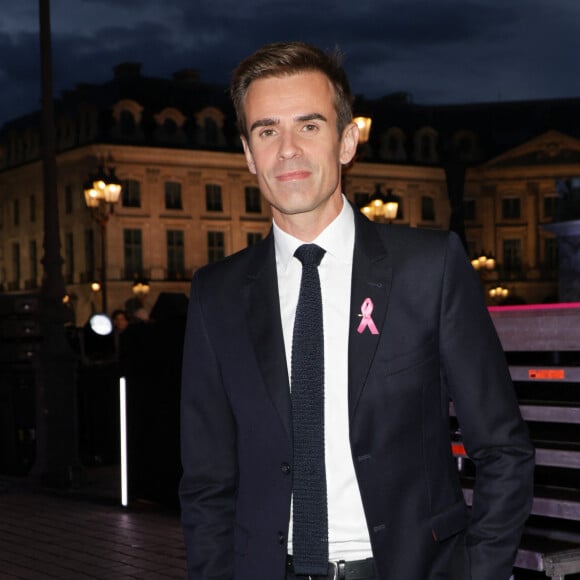 Pour sa petite princesse
Jean-Baptiste Marteau - Lancement de la campagne Octobre Rose 2024 sur la Place Vendôme à Paris le 30 septembre 2024, autour d'un spectacle magique et émouvant, mettant en scène des femmes concernées, mis en scène par Amir pour le coup d'envoi de la campagne annuelle de lutte contre les cancers du sein. © Coadic Guirec/Bestimage