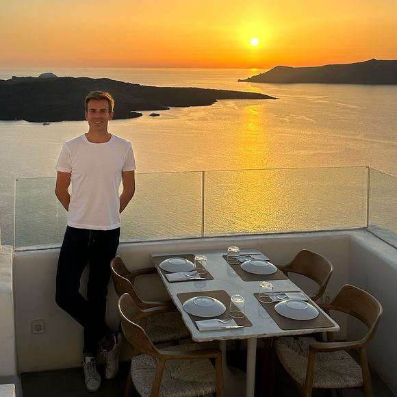 Un sujet que l'animateur aborde très rarement ! 
Jean-Baptiste Marteau en voyage en Grèce avec son nouveau compagnon