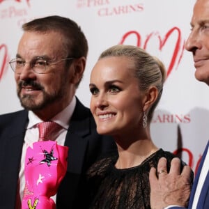 Exclusif - Dr Olivier Courtin-Clarins (président du directoire de Clarins), Laeticia Hallyday ("Femme de Coeur 2017" par Clarins pour son engagement humanitaire) et Christian Courtin-Clarins (président du conseil de surveillance de Clarins) - Le Prix Clarins pour l'enfance fête ses 20 ans et récompense sa nouvelle femme de coeur Laeticia Hallyday pour son association La Bonne Étoile à l'hôtel Salomon de Rothschild à Paris, France, le 14 mars 2017.  © Borde-Jacovides/Bestimage