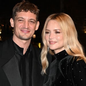 Et de compléter : "Je culpabilisais même du temps qu'elle pouvait passer avec sa nounou, sans moi".
Niels Schneider et sa compagne Virginie Efira - Photocall au Fouquet's après la 48ème cérémonie des César à Paris © Coadic Guirec / Bestimage 