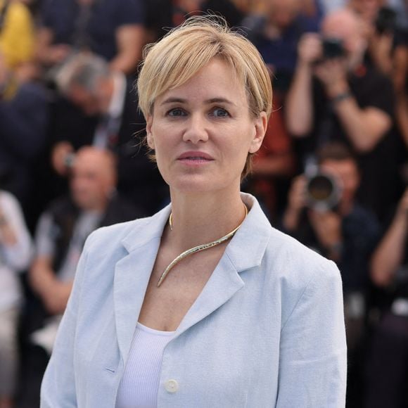 Judith Godrèche au photocall du film "Moi Aussi" lors du 77ème Festival International du Film de Cannes au Palais des Festivals à Cannes, France, le 17 mai 2024. © Jacovides-Moreau/Bestimage 