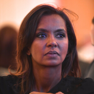 Elle explique : "J'arrive moi à un stade où je sais ce que je veux et ne veux plus"
Karine Le Marchand - 32ème dîner annuel du Conseil Représentatif des Institutions juives de France (Crif) à l'hôtel Pullman Paris Montparnasse à Paris, le 22 février 2017. © Erez Lichtfeld/Bestimage 