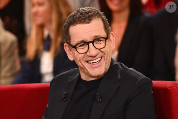 Exclusif - Dany Boon lors de l'enregistrement de l'émission "Vivement Dimanche" au Studio Gabriel et diffusée sur France 3 le 1er décembre 2024. © Guillaume Gaffiot / Bestimage 