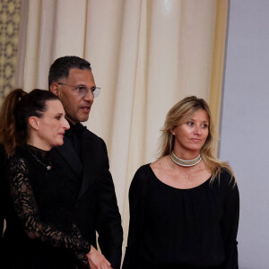 Camille Cottin, Roschdy Zem, Sarah Poniatowski au photocall de la soirée d'anniversaire pour les 20 ans du Festival International du Film de Marrakech, Maroc, le 25 novembre 2023. © Dominique Jacovides/Bestimage