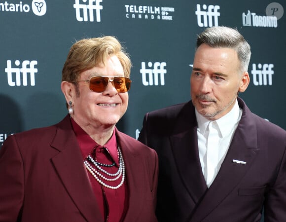 Elton John et David Furnish à la première de ''Elton John: Never Too Late'' lors du Festival international du film de Toronto le 6 septembre 2024.