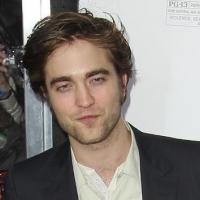 Découvrez l'homme qui va faire trembler Robert Pattinson !