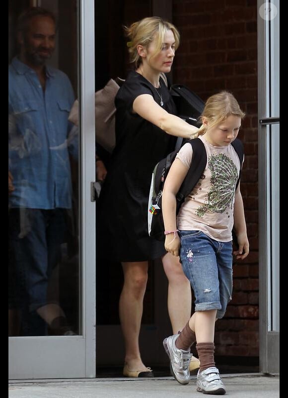 Kate Winslet et Sam Mendes, avec les enfants, à New York. 08/04/2010