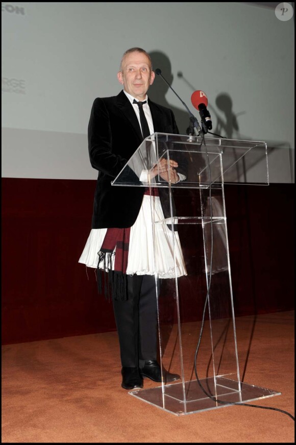 Jean-Paul Gaultier à l'ouverture du 11e Festival du Film Francophone de Grèce, à Athènes, le 15 avril 2010