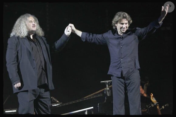Le concert de Roberto Alagna à Bercy le 20 avril 2010, au côté d'Yvan Cassar