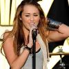 Miley Cyrus en concert pour l'association Make a wish (28 avril 2010 à  Los Angeles)