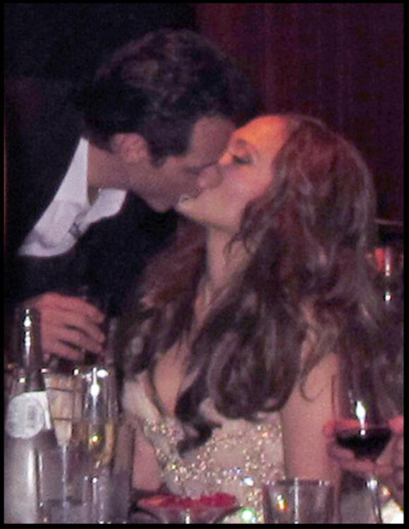 Jennifer Lopez et Marc Anthony, très amoureux lors de la soirée US Weekly Hollywood Hot Style Issue à Hollywood dans la boîte de nuit Drai's