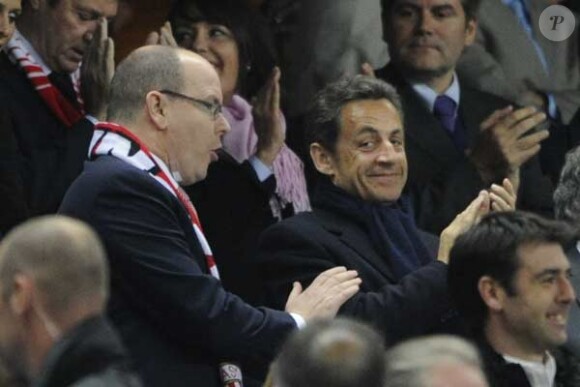 Nicolas Sarkozy et Albert II de Monaco assistent au match PSG-Monaco en finale de la Coupe de France au Stade de France