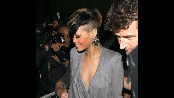 Quand la ravissante Rihanna s'éclate... elle ne compte pas !
