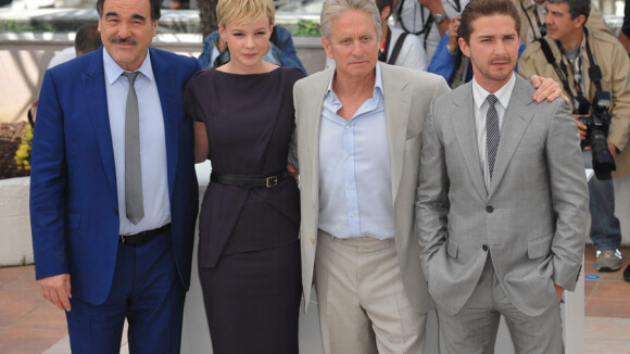 Cannes 2010 - Michael Douglas et les amoureux Carey Mulligan et Shia LaBeouf affrontent l'épreuve photo avec brio !