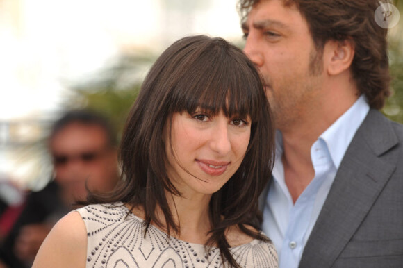 Maricel Alvarez et Javier Bardem lors du photocall du film Biutiful pendant le 63e festival de Cannes le 17 mai 2010