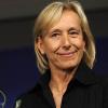 En mai 2010, un mois après avoir annoncé qu'elle était atteinte d'un cancer du sein, Martina Navratilova participera au double vétérans de Roland-Garros