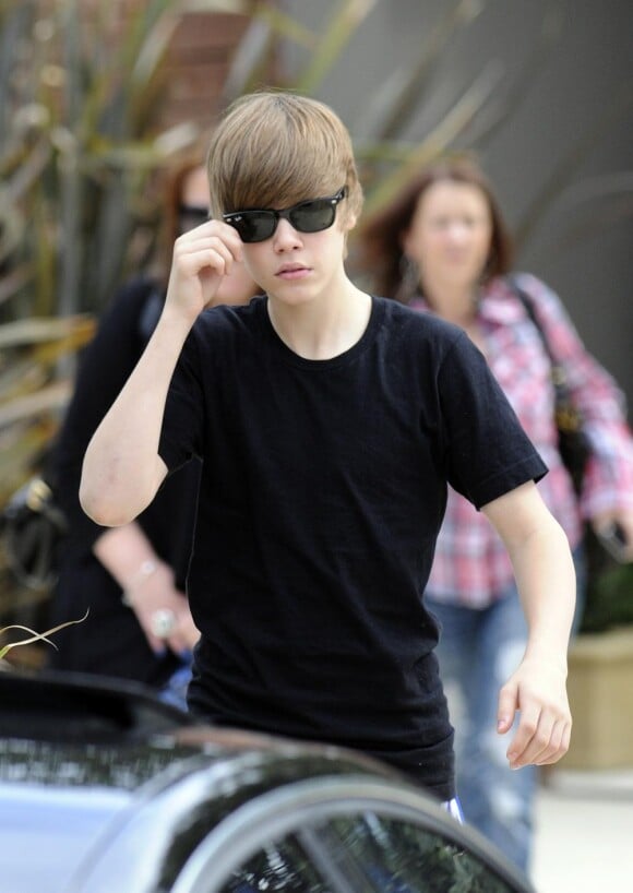 Justin Bieber s'est fait tatouer début mars... avec l'accord de son père ! Un vrai bad boy !