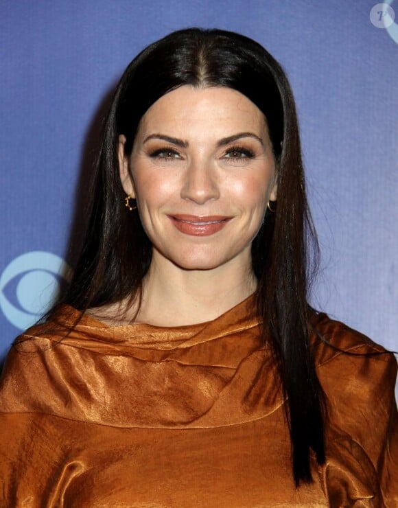 Julianna Margulies arrive à la soirée CBS 2010 pour la saison 2010/2011 au Parc Damrosch à New York le 19 mai 2010