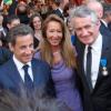Nicolas Sarkozy, aux côtés de Nicole et Gilbert Coullier à la remise d'insigne du producteur, le 20 mai 2010.