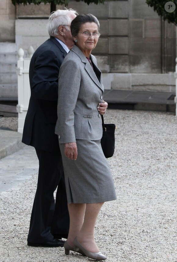 Simone Veil à la remise d'insigne de Gilbert Coullier, le 20 mai 2010.