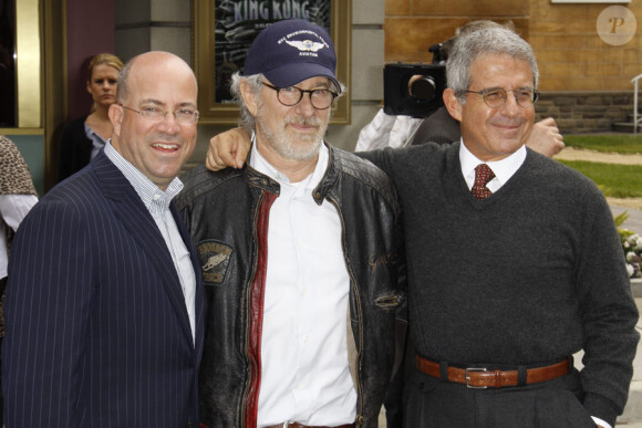 Jeff Zucker, Steven Spielberg et Ron Meyer lors de l'inauguration des décors New-Yorkais à Universal Studios en Californie le 27 mai 2010